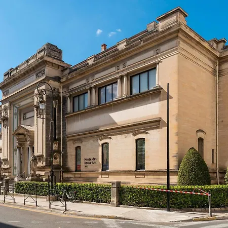 Le Balneo Apartment